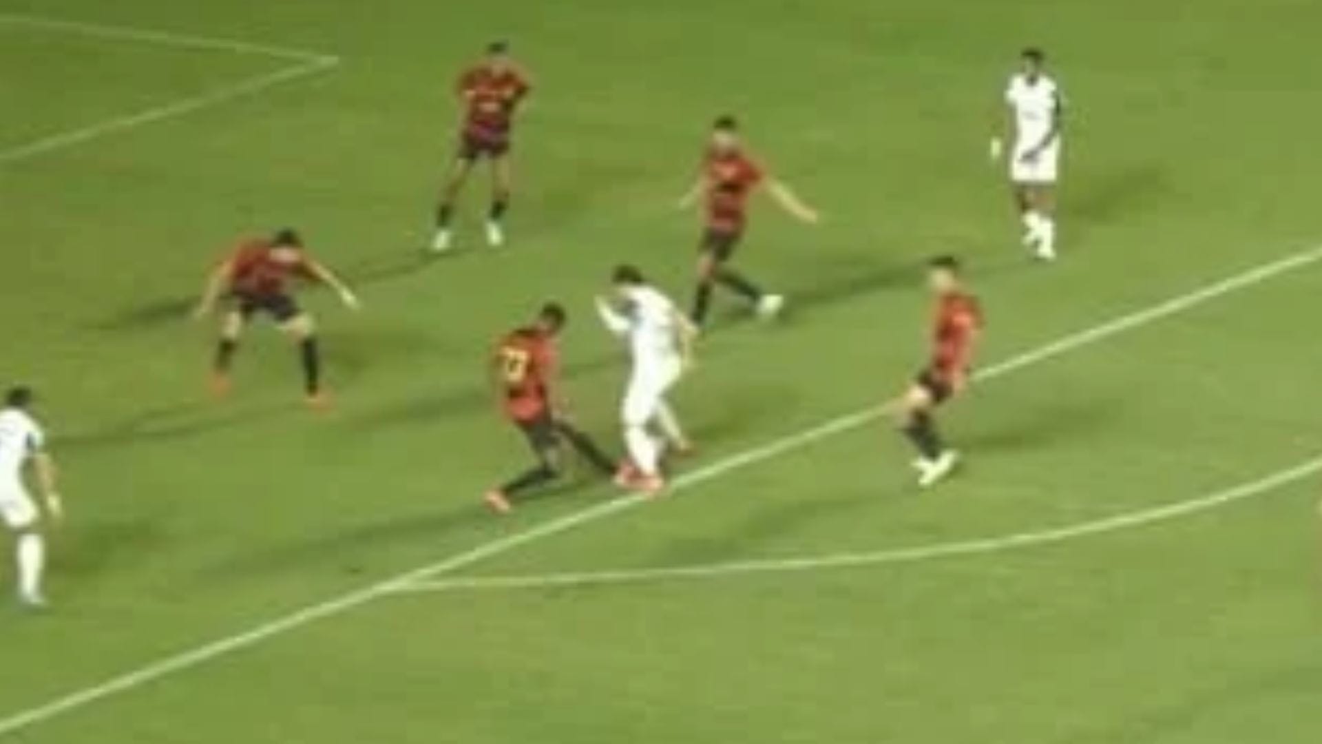 Marcos ataca arbitragem em jogo do Palmeiras: 'Prefiro perder do que ganhar com pênalti desse'
