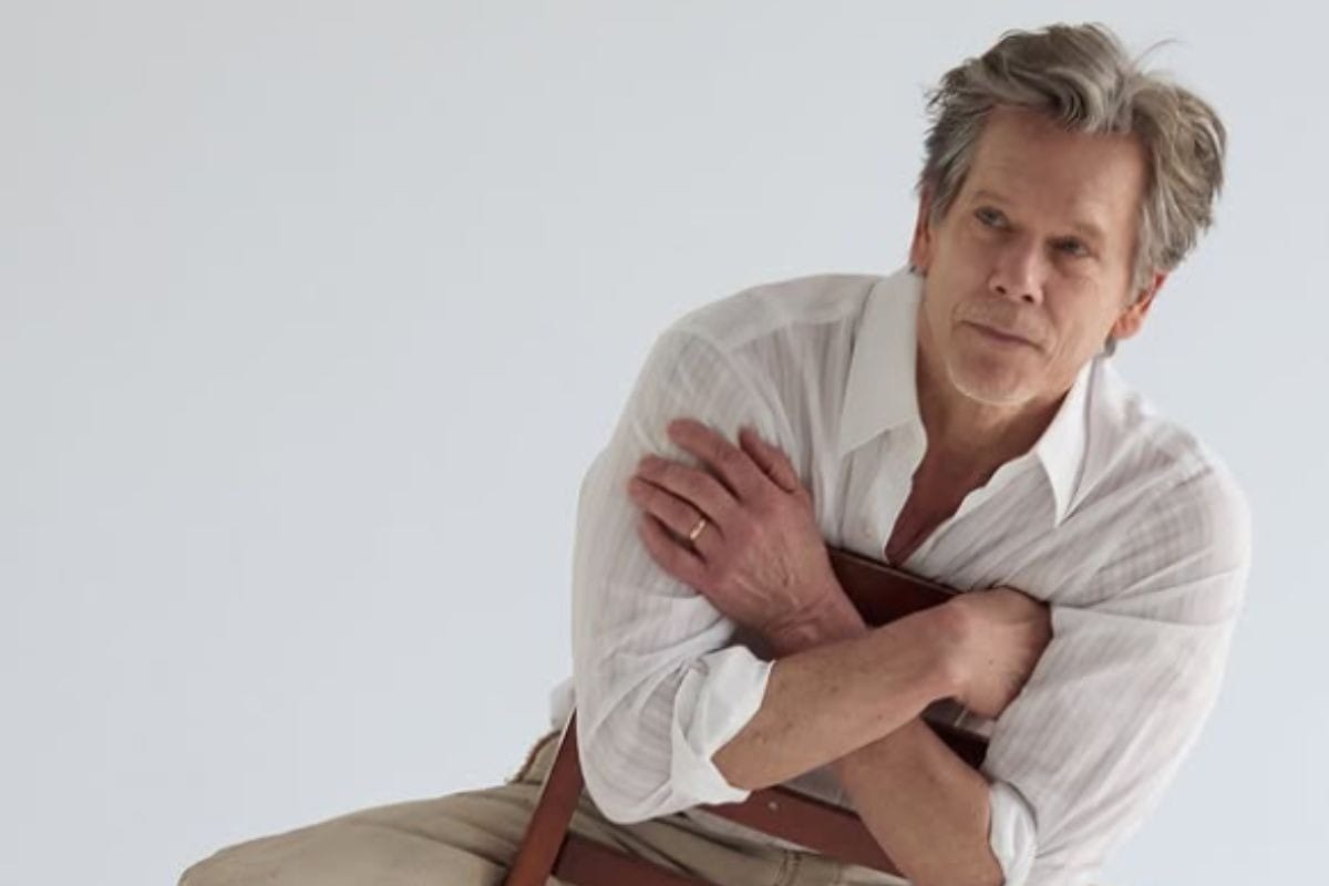 Kevin Bacon diz que conheceu sua esposa quando ela tinha 12 anos