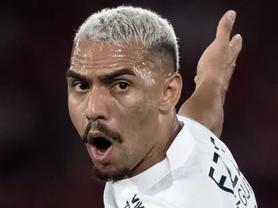 Matheuzinho 'convoca' Fiel e vê Corinthians pronto para enfrentar Santos