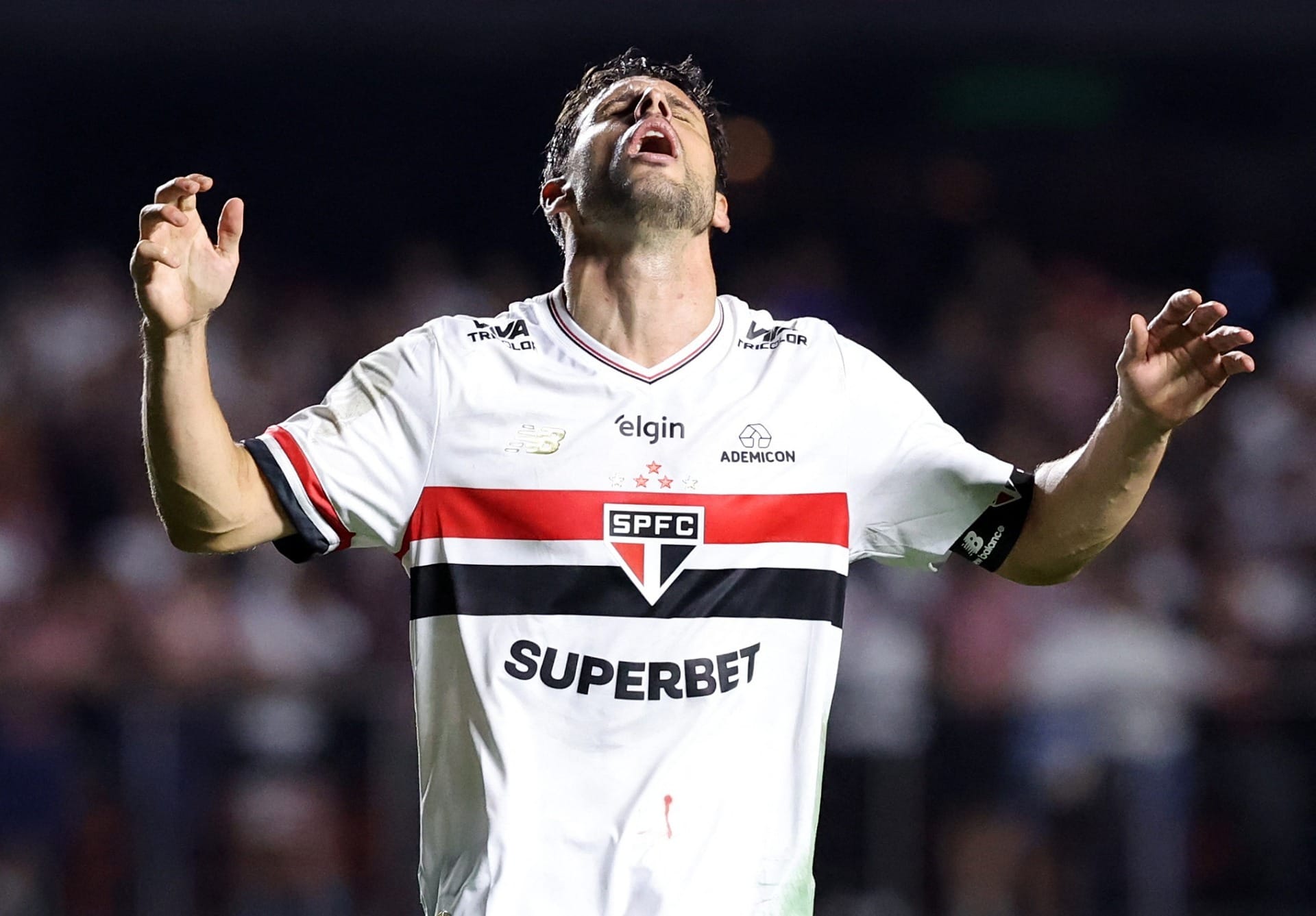 São Paulo 'desliga', vê Alianza Lima apagar brilho de Ferreirinha e só empata pela Libertadores
