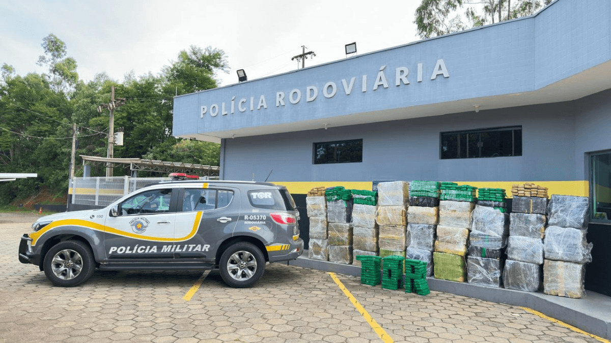 PRF prende traficante e apreende mais de uma tonelada de maconha escondida em carga de arroz