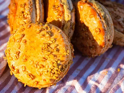Biscoito de cebola é o melhor petisco para acompanhar cervejinha; anote receita fácil
