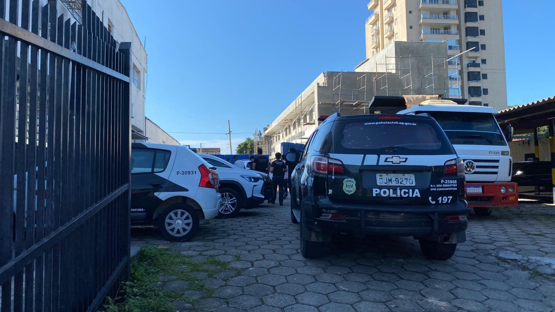 Adolescente é apreendido em operação da Polícia Civil contra homicídios em Caraguatatuba