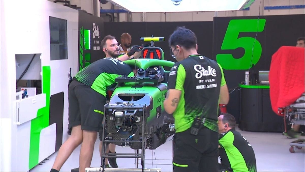 Bortoleto tem problemas no carro e fica de fora do segundo treino livre na Arábia Saudita