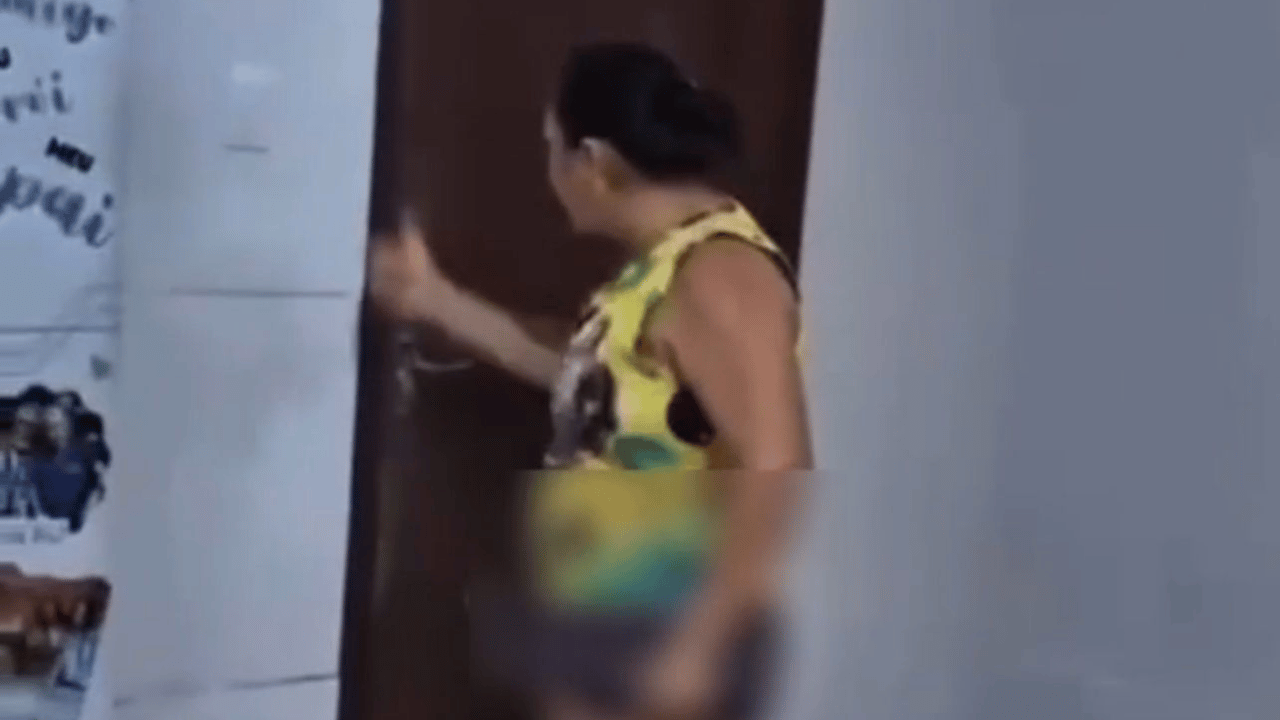 Homem é pego com a amante em casa e vai preso