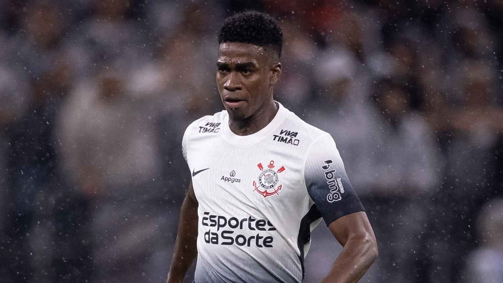 Entenda o que é transfer ban e quais clubes sofreram a mesma punição que o Corinthians