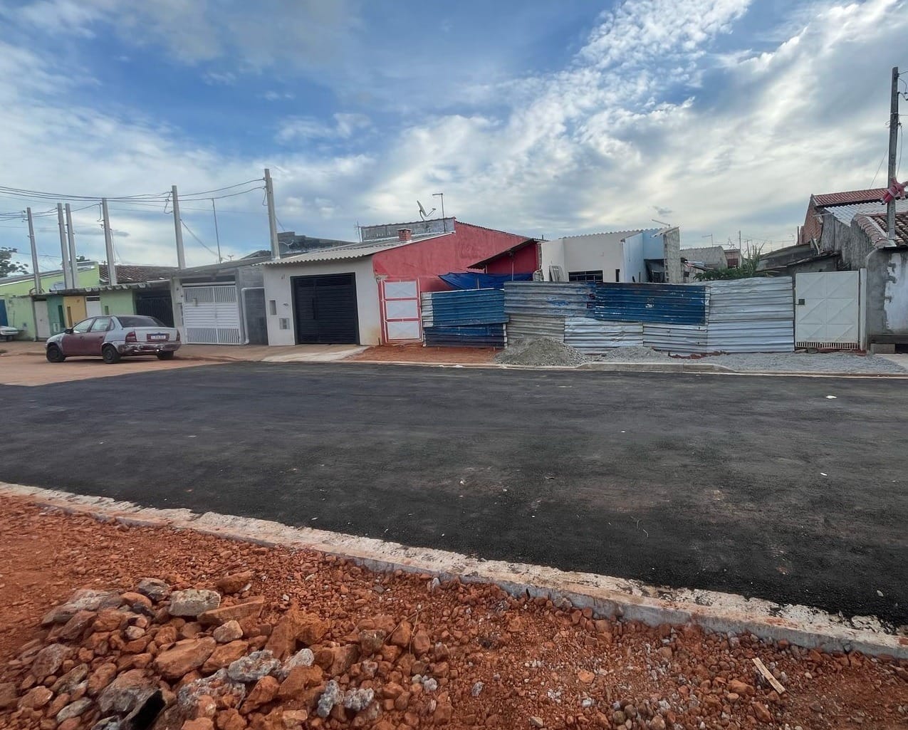 Prefeitura de Taubaté conclui obras na avenida Santina Alvissus Fernandes, no Mourisco