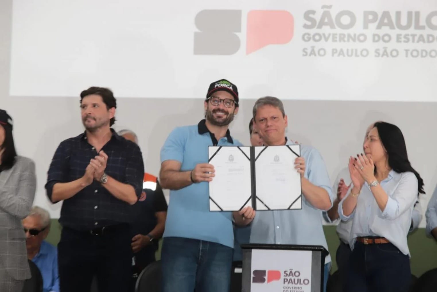 Tarcísio anuncia pacote de R$ 600 milhões com foco em crédito, logística e biocombustíveis