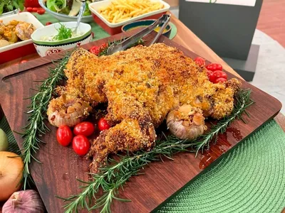 Como fazer frango assado? Receita que conquistou Catia Fonseca é melhor que o "de padaria"