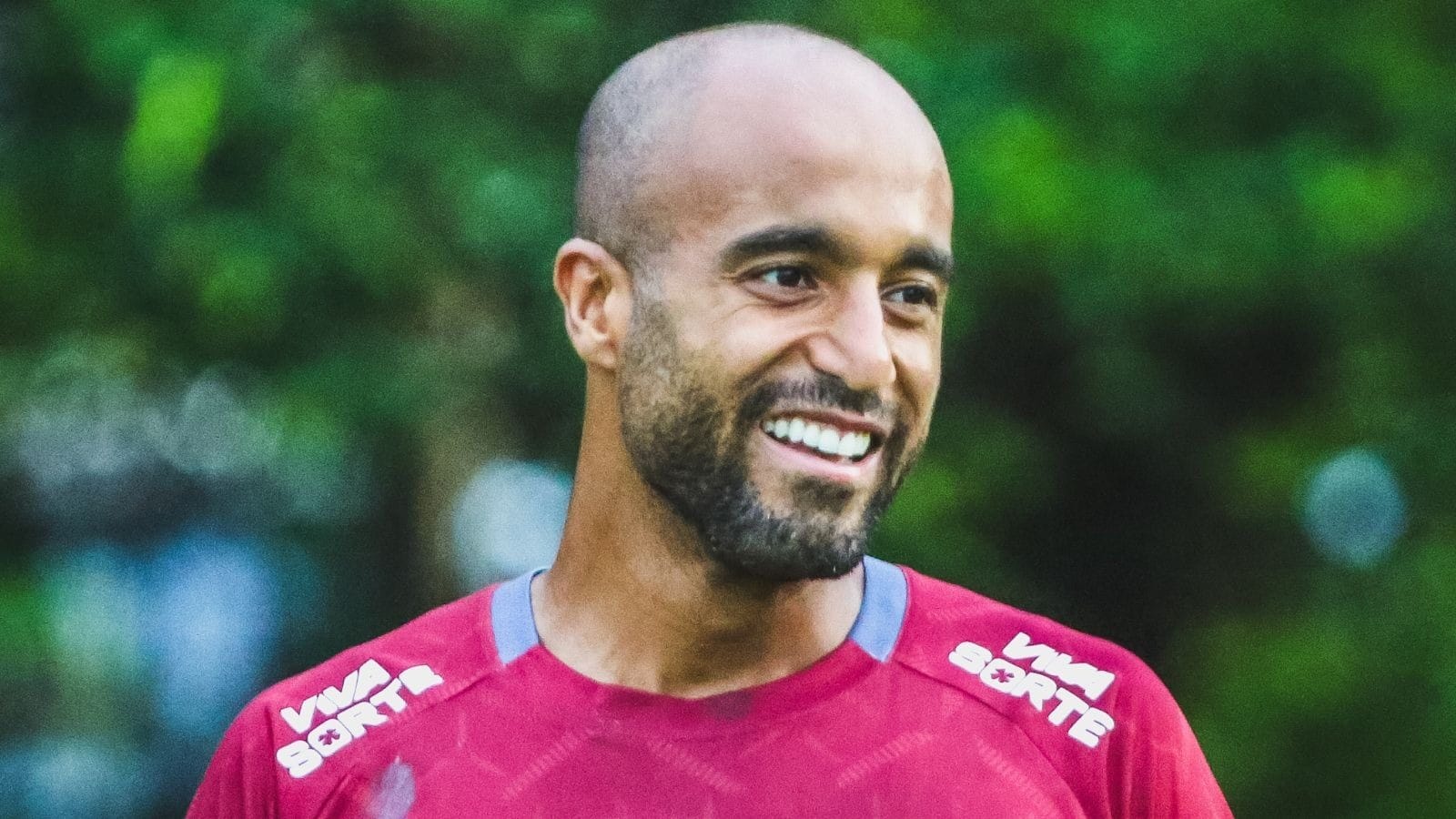 Lucas Moura vai passar por artroscopia no joelho após acusar dores no São Paulo