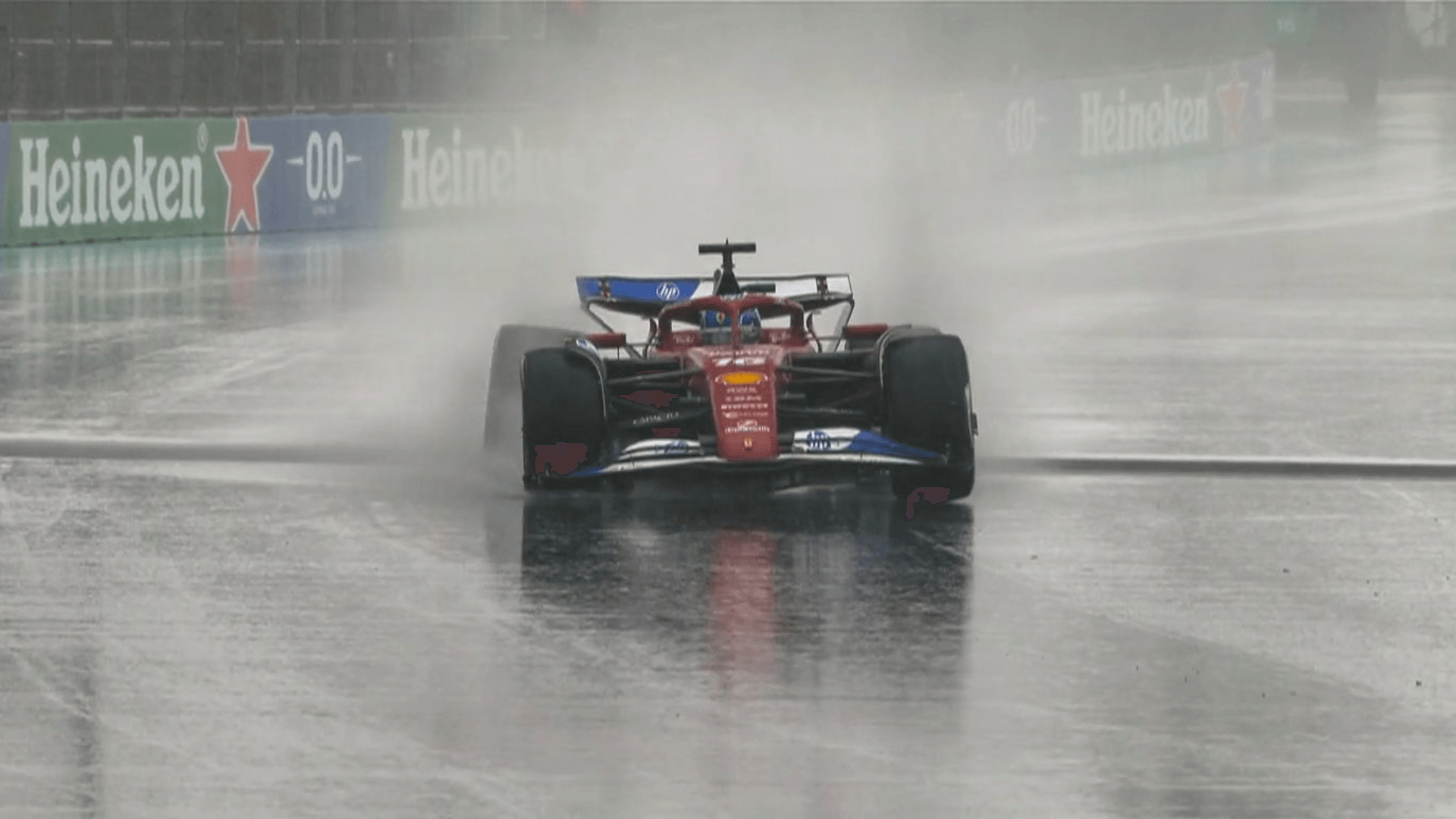 VÍDEO: Leclerc bate a caminho do grid de largada da sprint em Miami