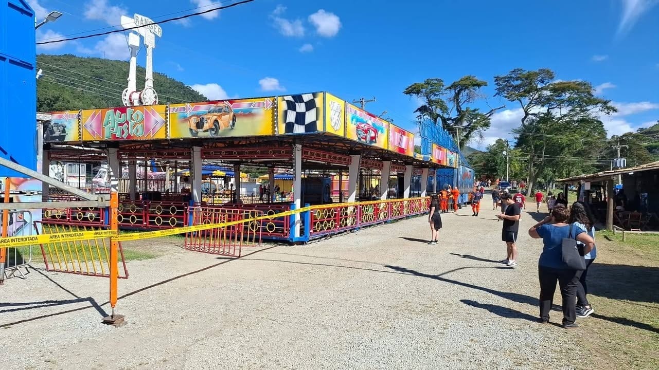 MP apura acidente fatal em parque de diversões de Petrópolis que matou jovem de 19 anos