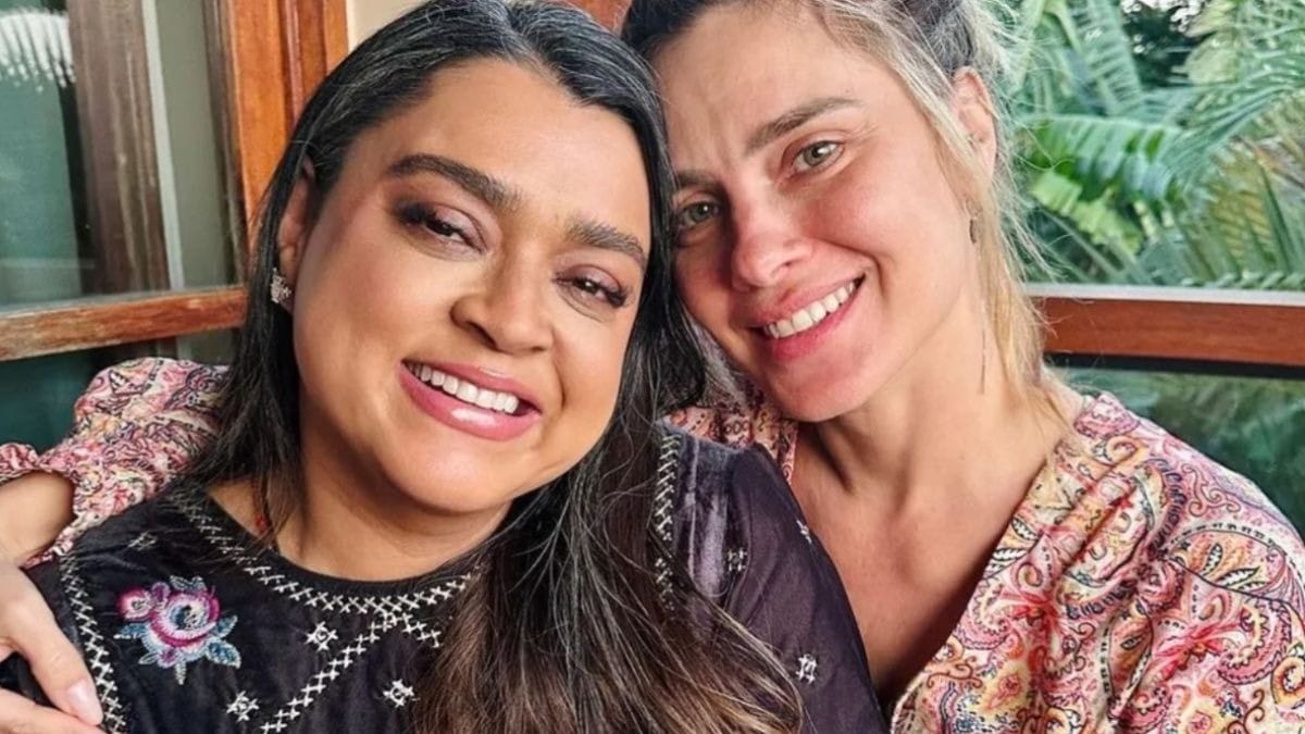 Internada, Preta Gil recebe visita de Carolina Dieckmann e amigas