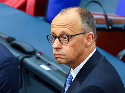 Friedrich Merz é eleito chanceler da Alemanha em 2ª votação e deve ser nomeado nesta terça (6)