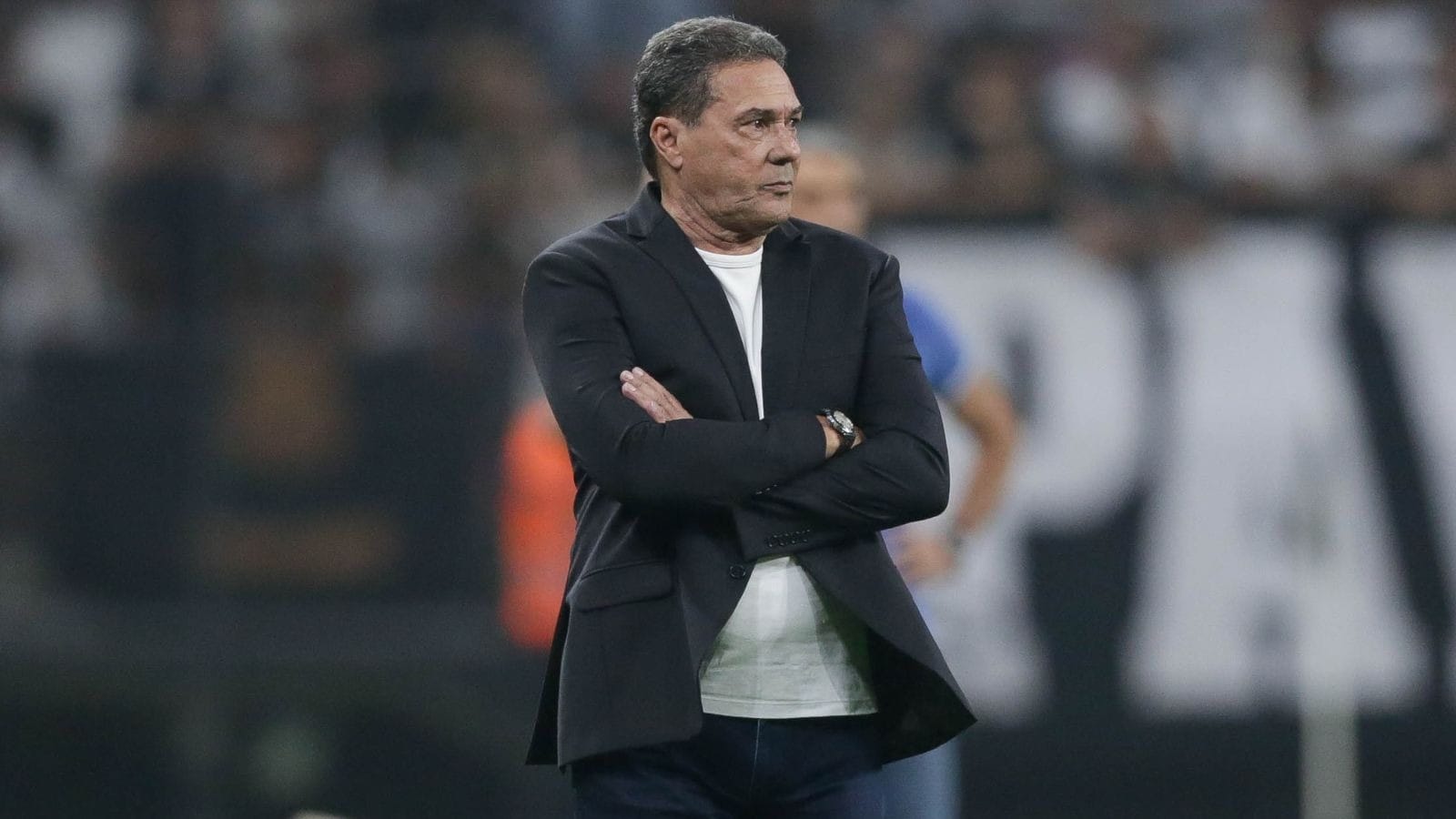 Vanderlei Luxemburgo confirma interesse do Santos em contratá-lo como diretor técnico