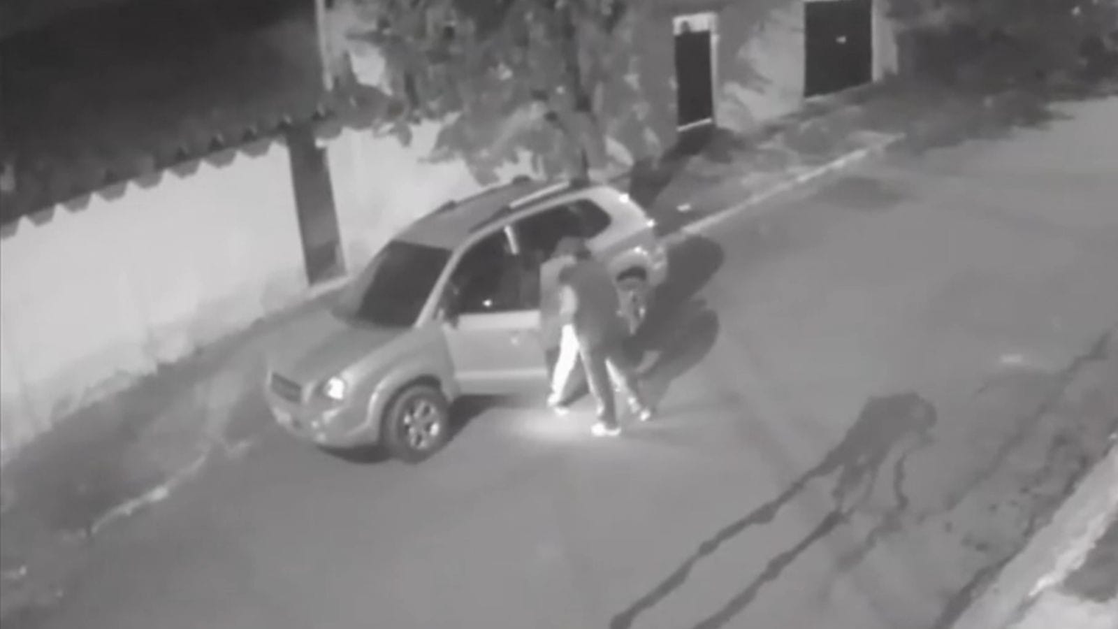 Polícia pede prisão de suspeito que abandonou carro de professora morta em SP