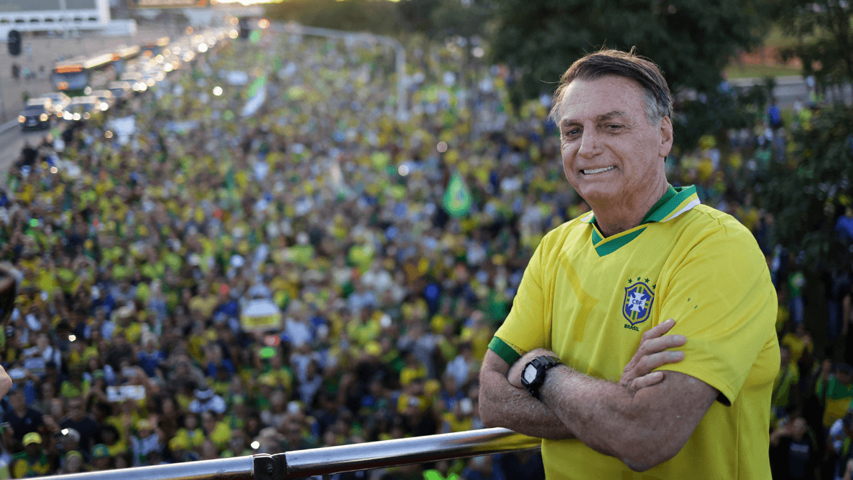 Anistia é ato do Parlamento e ninguém tem que se meter, diz Bolsonaro em manifestação