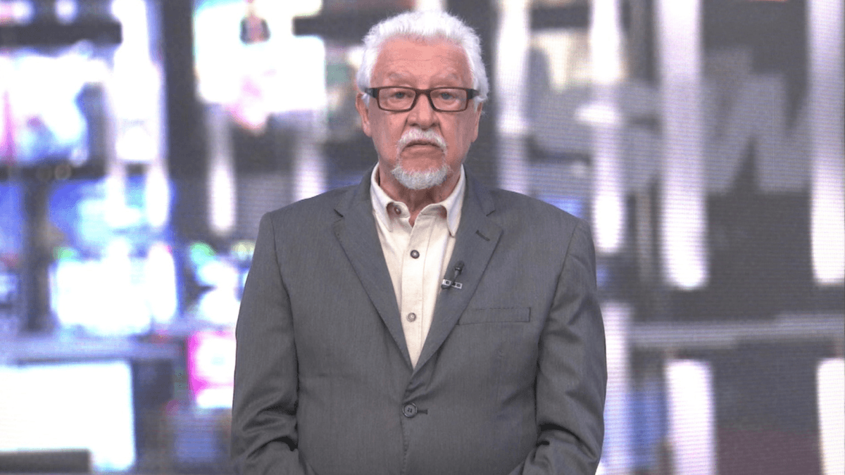 Mitre: Robert Prevost começa o dia como cardeal e termina como papa Leão XIV