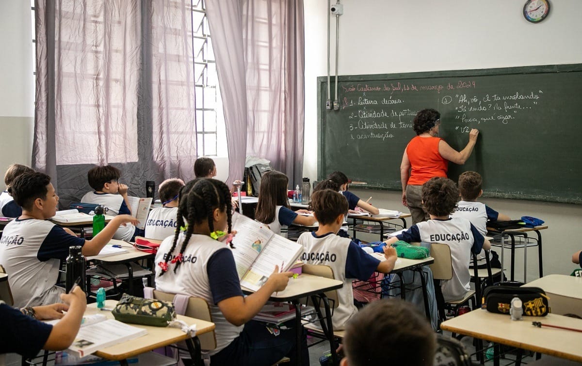 Cidades Excelentes: São Caetano se destaca no ensino de português para escolas do fundamental