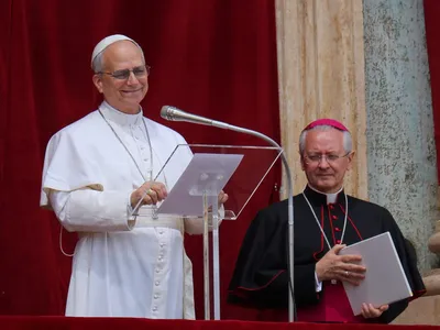 Papa Leão XIV destaca diálogo e unidade em 1ª audiência com a cúpula da Igreja Católica