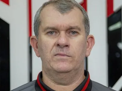 Juventude faz 'proposta irrecusável' e contrata técnico Cláudio Tencati, do Atlético-GO