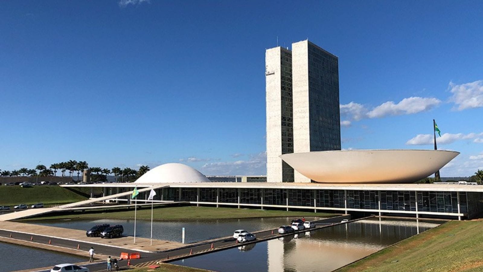 Oposição tem planos A, B e C para garantir CPMI do INSS; veja quais são