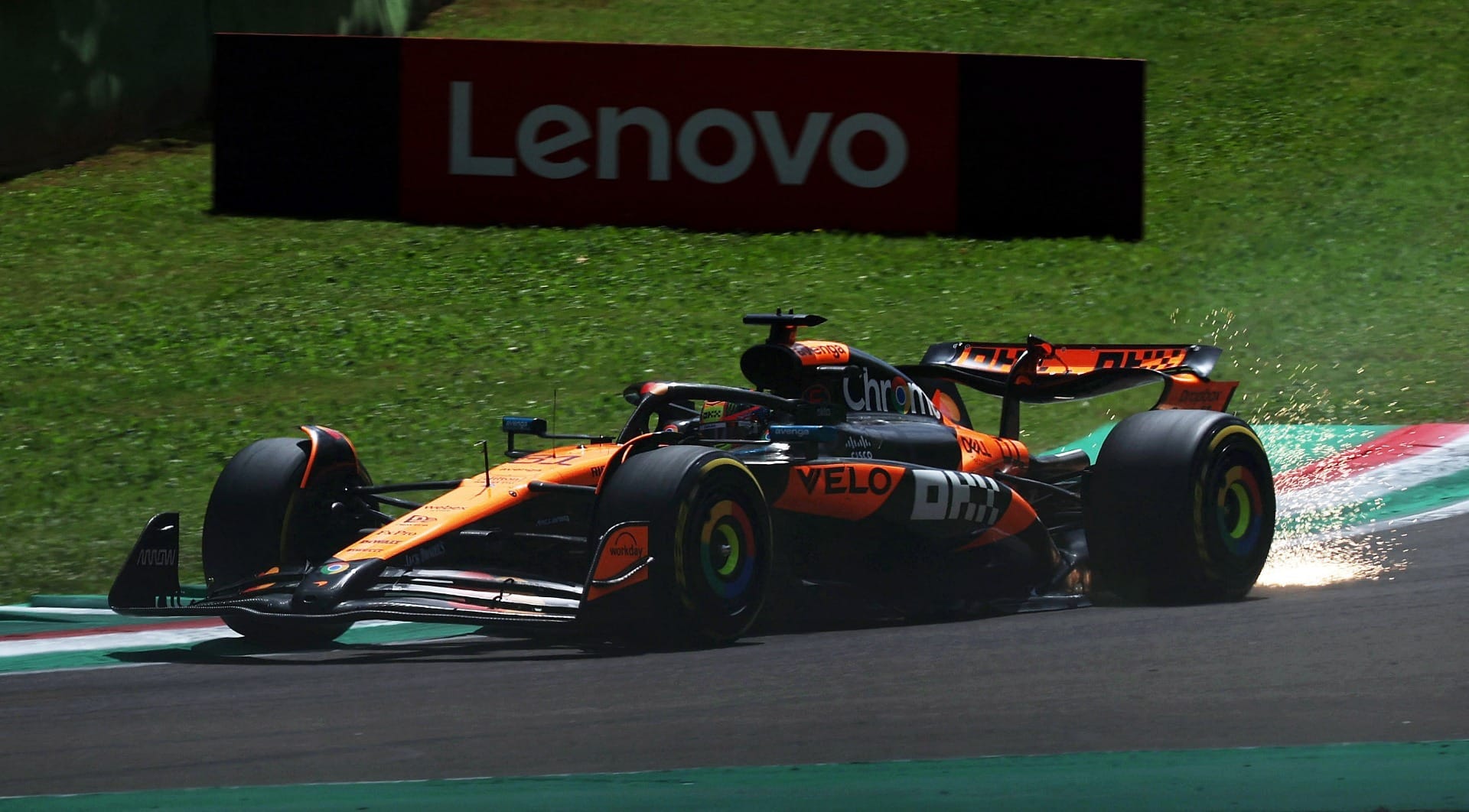 Oscar Piastri conquista a pole para o GP da Emilia-Romagna; Bortoleto é 14º