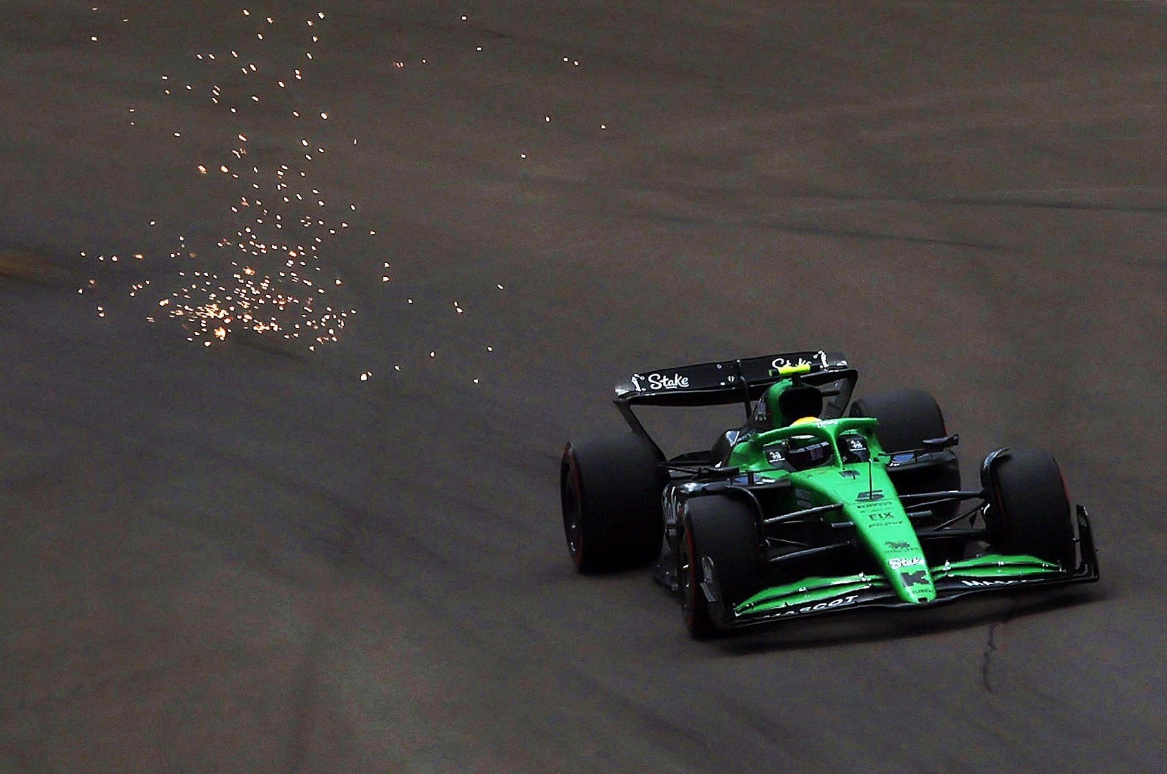 Gabriel Bortoleto tem problema no carro e termina em último o GP da Emilia-Romagna