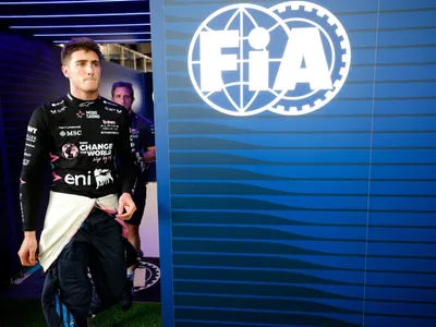 Alpine se pronuncia após ataques de fãs de Colapinto a Doohan e Tsunoda