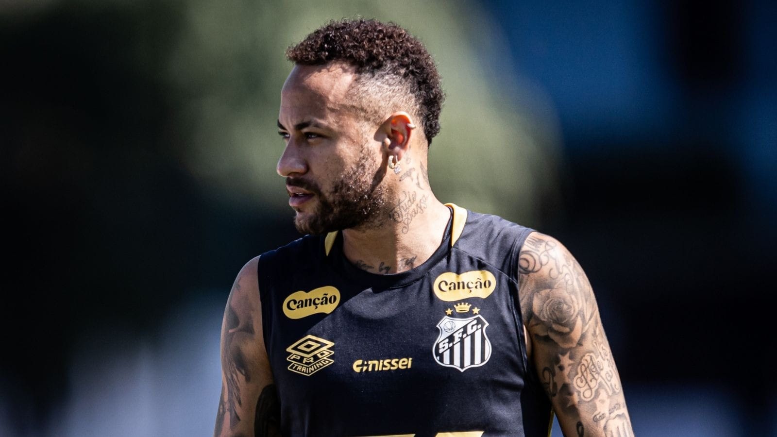 Craque Neto cobra Neymar após invasão no CT do Santos: "Ali você não foi machão"