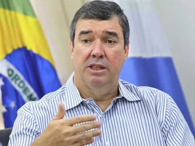 Eleições 2026: Eduardo Riedel lidera disputa ao governo do MS com 40,3%, diz Paraná Pesquisas