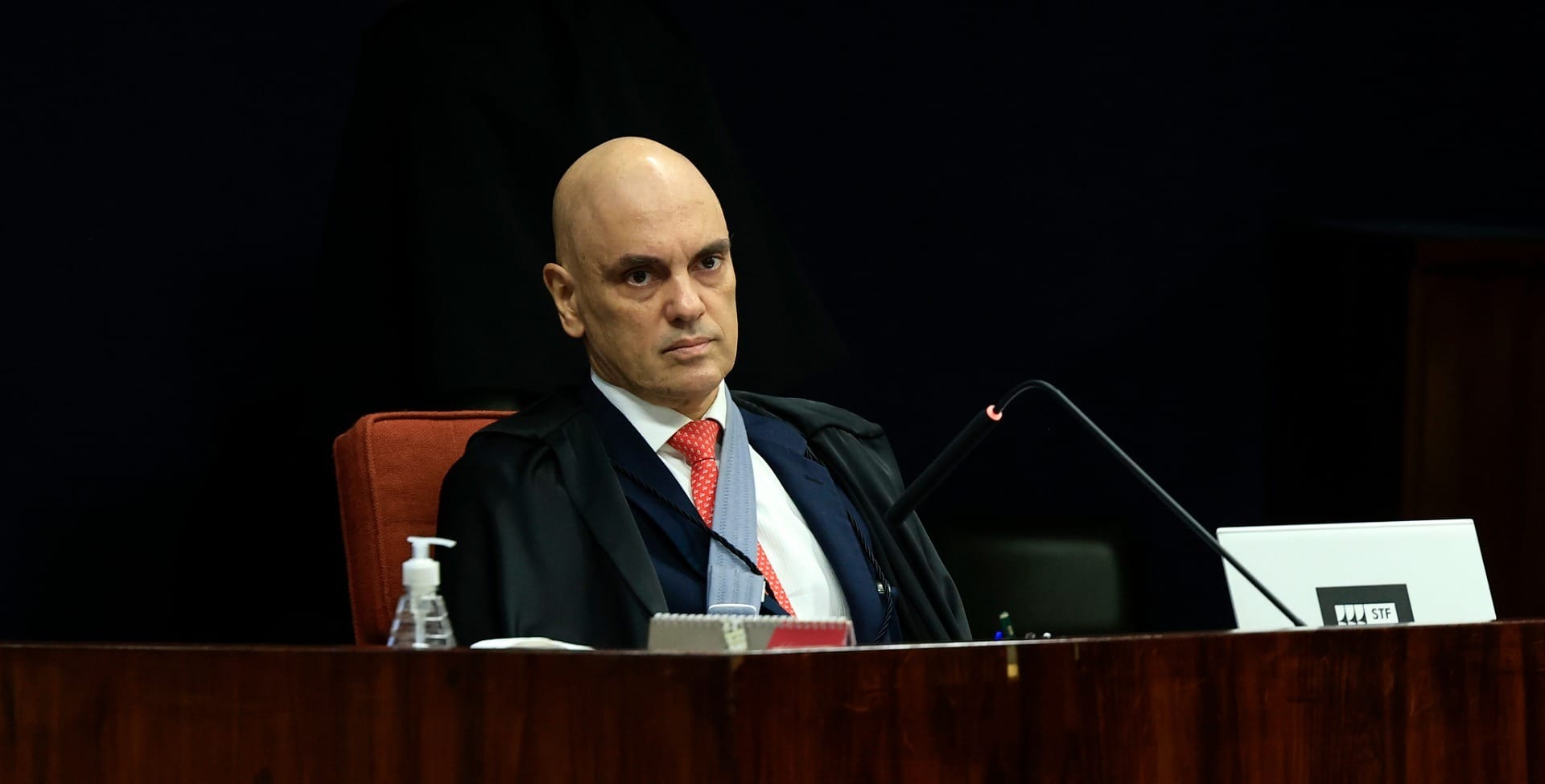 Reinaldo - O último lote de réus do golpe. Ou: o Brasil, Pasárgada e a democracia