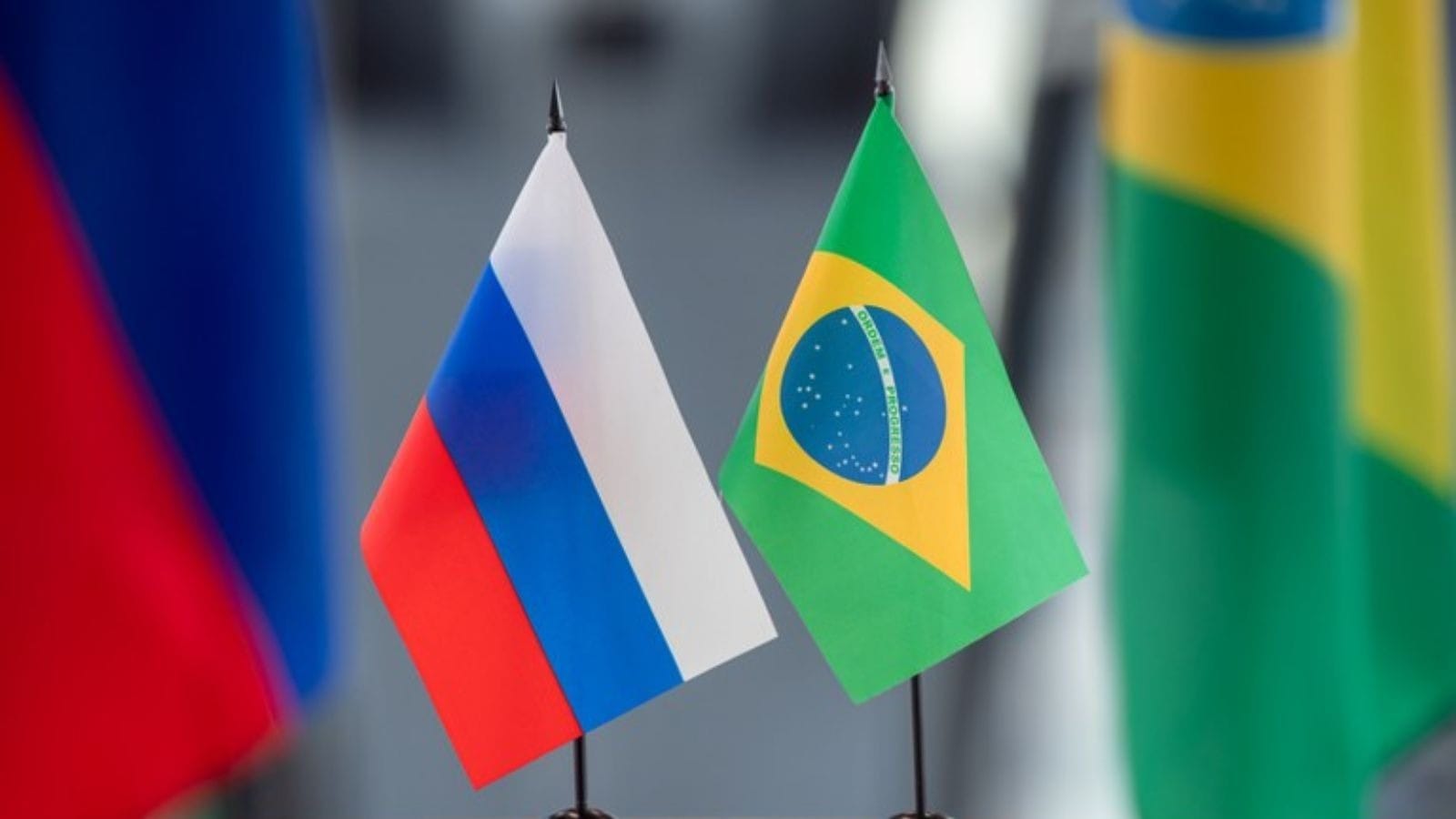 Conheça a “fábrica de espiões” russos no Brasil