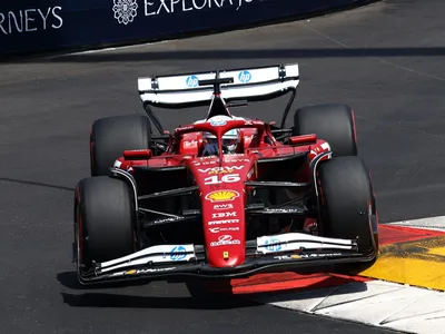 Leclerc domina as ruas de Mônaco e lidera último treino livre; Bortoleto é 19º