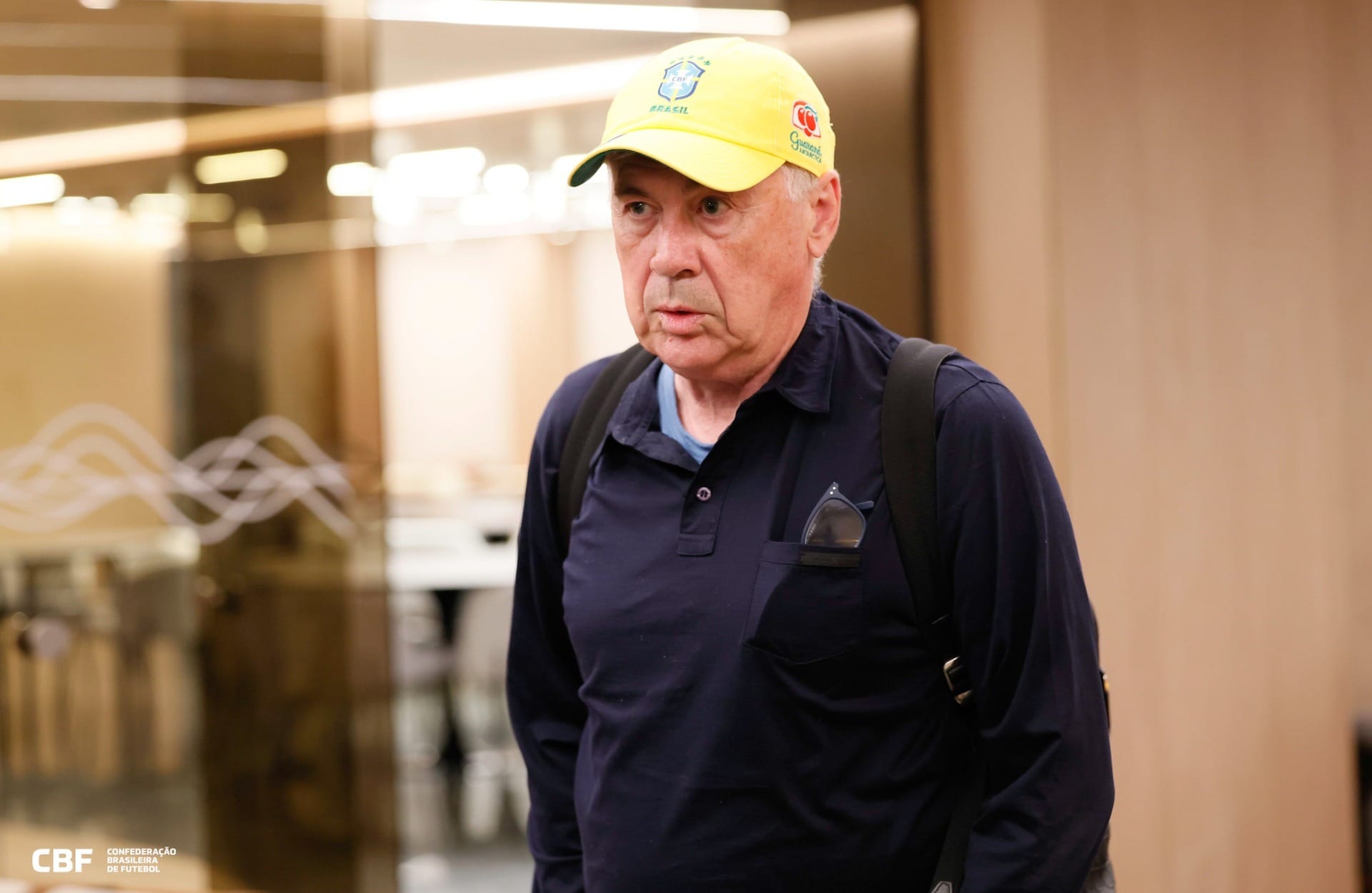 Ancelotti aproveita folga e vai ao carnaval de Salvador, SP e Rio