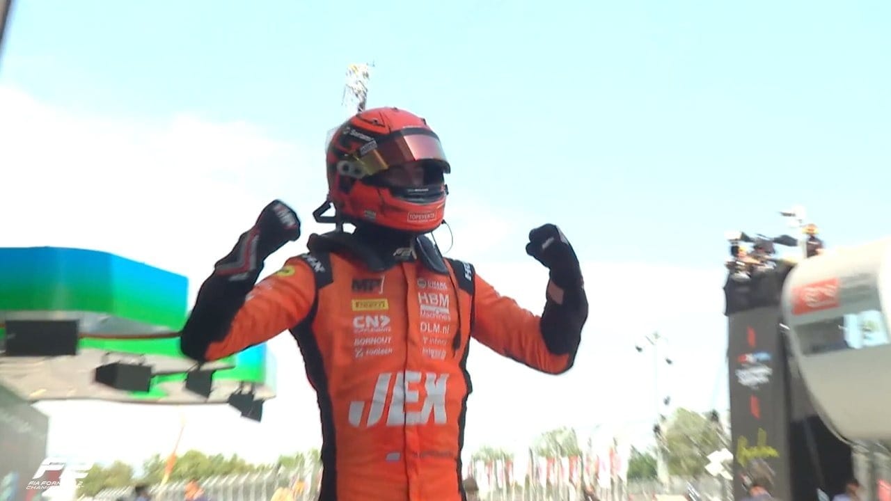 Verschoor vence corrida sprint da etapa de Barcelona da Fórmula 2 após toque polêmico