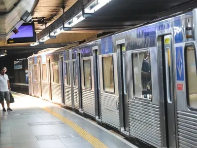 Metroviários decidem suspender greve programada para quarta-feira em SP