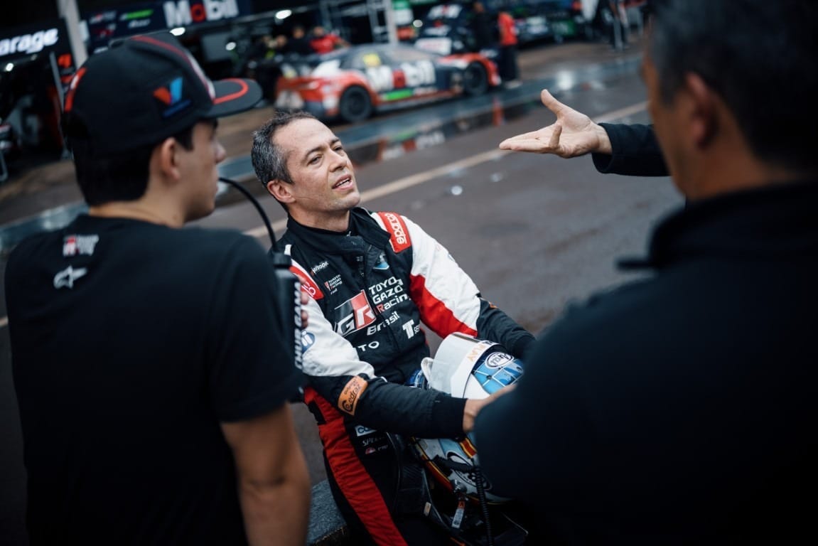 "Volta ao mundo": a longa aventura de JP de Oliveira para correr na Stock Car
