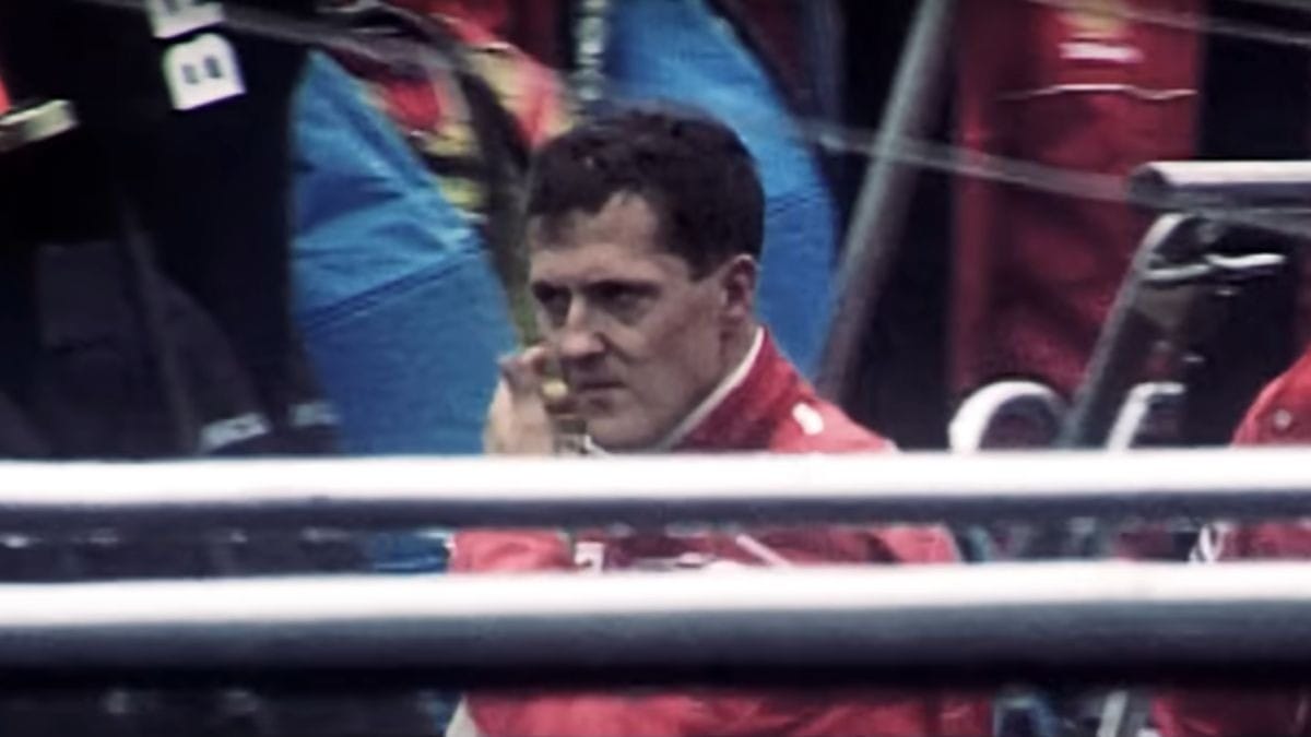 Schumacher parte para cima de Coulthard no GP da Bélgica de 1998