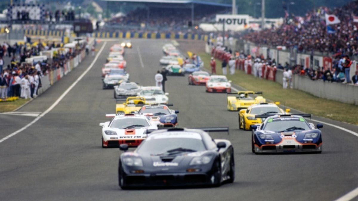 Início das 24 Horas de Le Mans de 1995