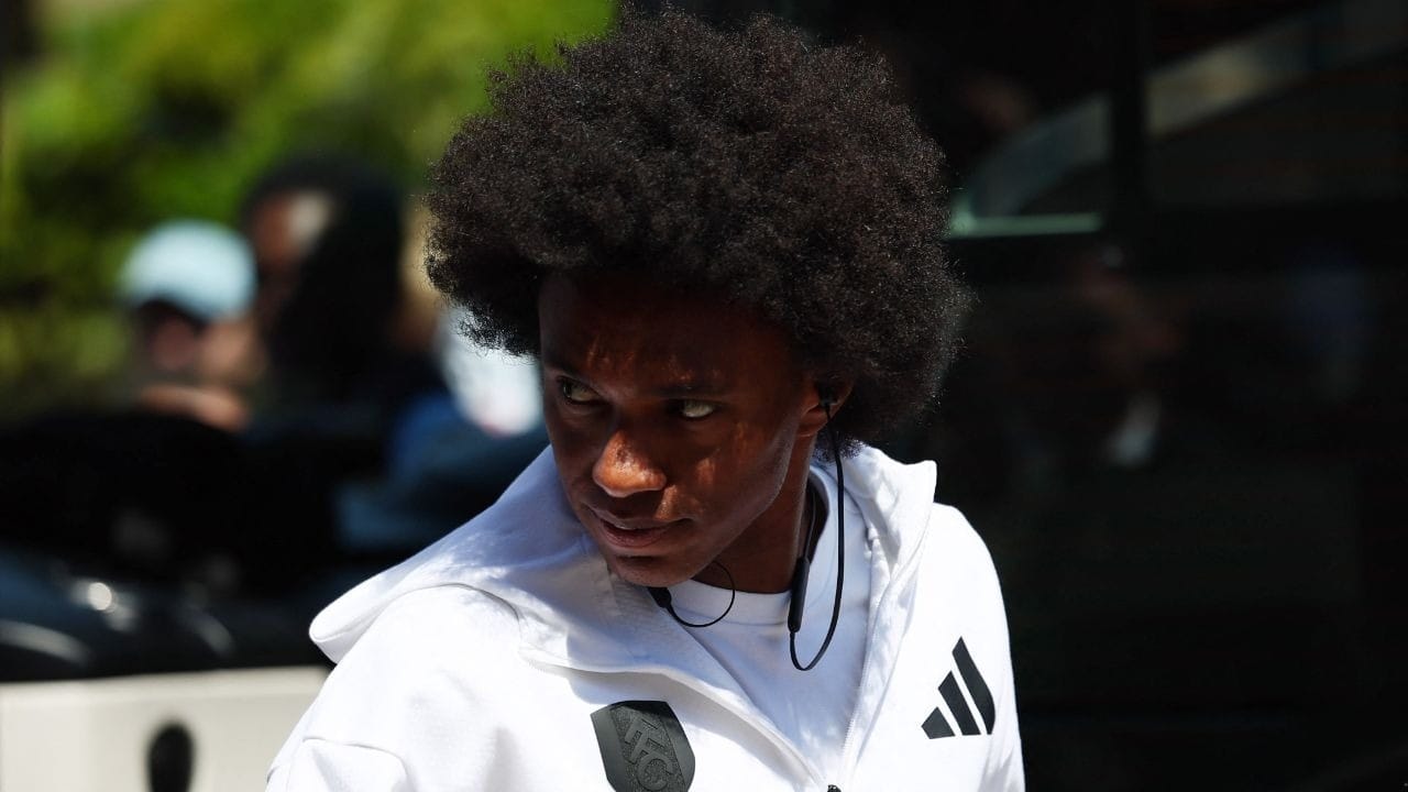 Fulham dispensa Willian, Carlos Vinícius e mais 11 jogadores após temporada ruim no Inglês