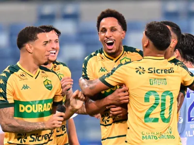 Cuiabá vence a terceira seguida, se mantém no G-4 da Série B e aumenta o drama do Paysandu