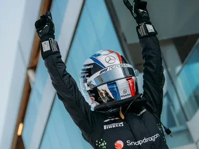 Pin vence 1ª corrida da F1 Academy em Las Vegas e se aproxima do título