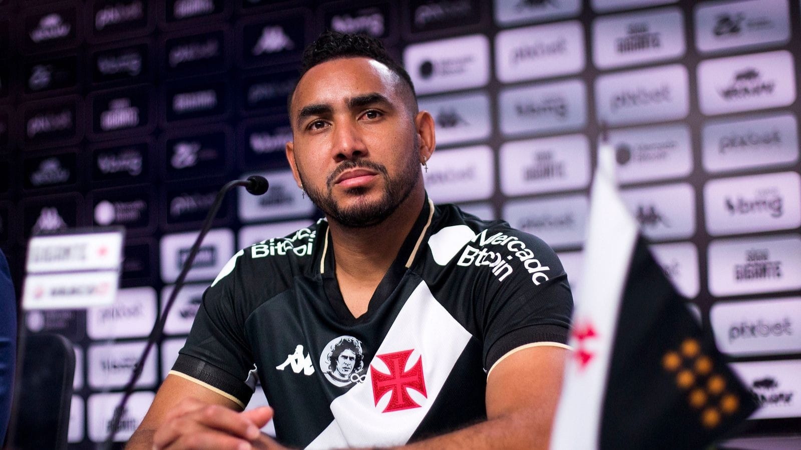 Ministério Público do Rio denuncia Payet, ex-Vasco, por violência psicológica