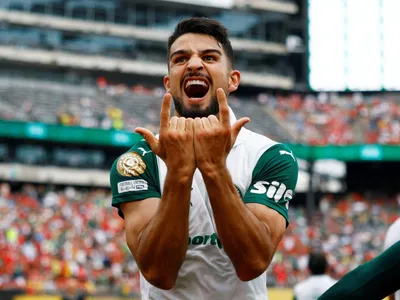 Flaco muda o jogo, Palmeiras vence o Al Ahly e fica perto das oitavas da Copa