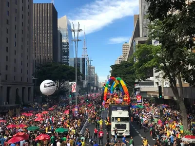 São Paulo recebe a Parada LGBT+ neste domingo (22)