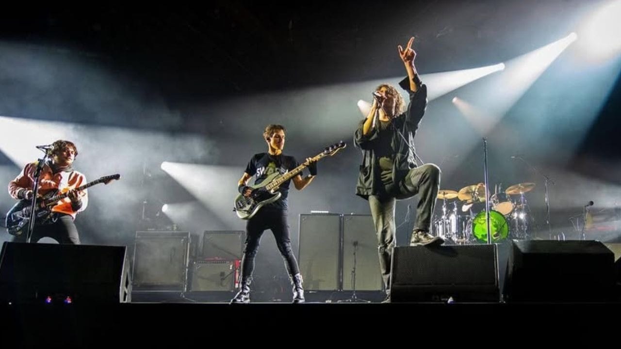 Cacique Cobra Coral recusa pedido de fã do My Chemical Romance em SP
