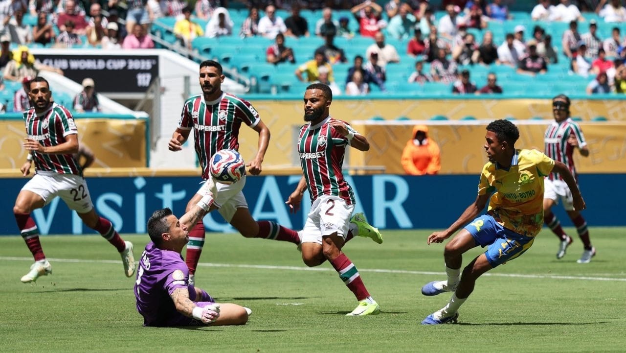 Fluminense joga pior que o Mamelodi, mas empata e avança na Copa do Mundo