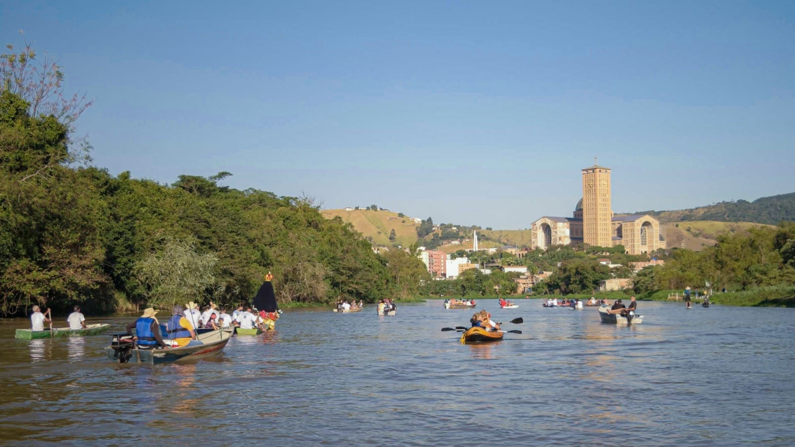Tradicional Romaria Fluvial acontece neste domingo (29), com saída em Tremembé