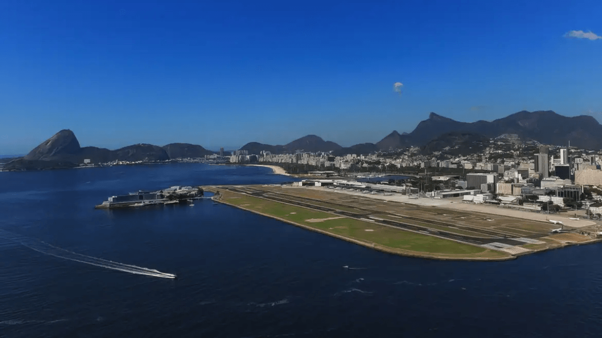 RJ: Aeroporto Santos Dumont retoma operação após tempo suspender voos
